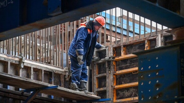 Собянин: мост через Москву-реку к Филевской пойме достроят в 2025 году Собянин: мост через Москву-реку к Филевской пойме достроят в 2025 году