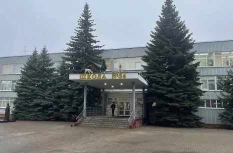 Напавшего на курскую школу подростка заключили под стражу Напавшего на курскую школу подростка заключили под стражу