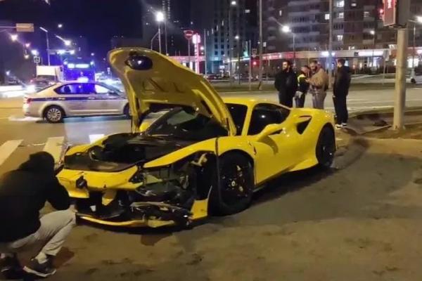 Московский Доминик Торетто разбил люксовый спорткар Ferrari F8 — видео Московский Доминик Торетто разбил люксовый спорткар Ferrari F8 — видео