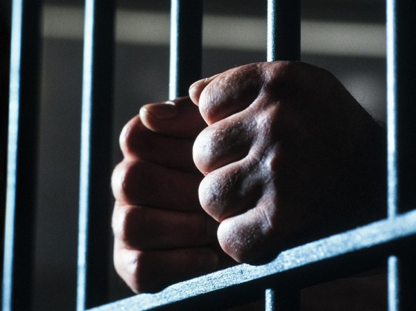 Домовладелец приговорен к 53 годам лишения свободы за убийство шестилетнего мусульманского мальчика Домовладелец приговорен к 53 годам лишения свободы за убийство шестилетнего мусульманского мальчика