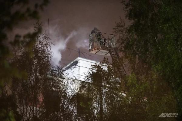
        Взрыв на Тюленева в Москве. Жертвы, причины, репортаж с места. Обновляется    