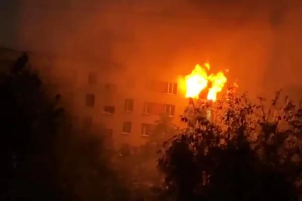 
        Взрыв на Тюленева в Москве. Жертвы, причины, репортаж с места. Обновляется    