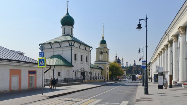 Улицы в центре Москвы перекроют из-за концерта ко Дню России Улицы в центре Москвы перекроют из-за концерта ко Дню России