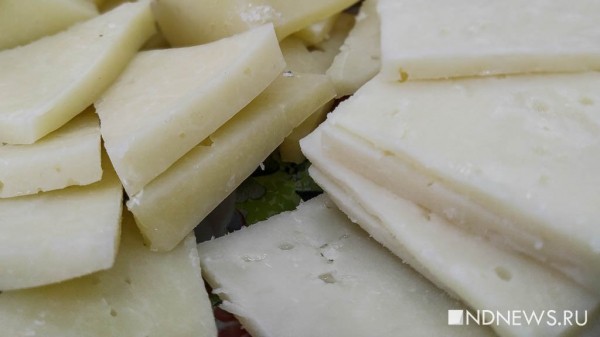 Во Франции массово снимают с продажи сыры из-за случаев листериоза Во Франции массово снимают с продажи сыры из-за случаев листериоза