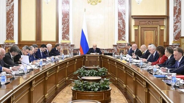 Собянин принял участие в совещании о развитии электронной промышленности
