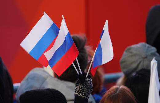 
                    Путин поздравил россиян с Днем народного единства

        