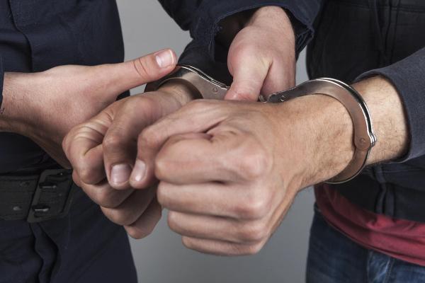 Четверо уральцев забили позвавшего их в гости приятеля из-за каши для собаки