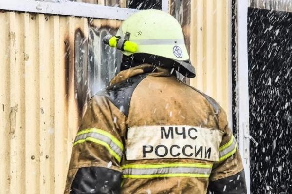 
        В Ростове-на-Дону при атаке БПЛА было повреждено промпредприятие    