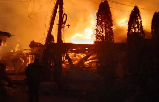 
                    Число погибших при ударе по Брянску 10 марта выросло до восьми

        