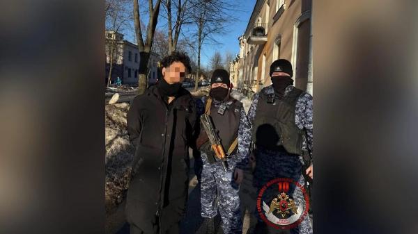 Суд отправил в СИЗО 14-летнего подростка за поджог АЗС в Металлострое Суд отправил в СИЗО 14-летнего подростка за поджог АЗС в Металлострое