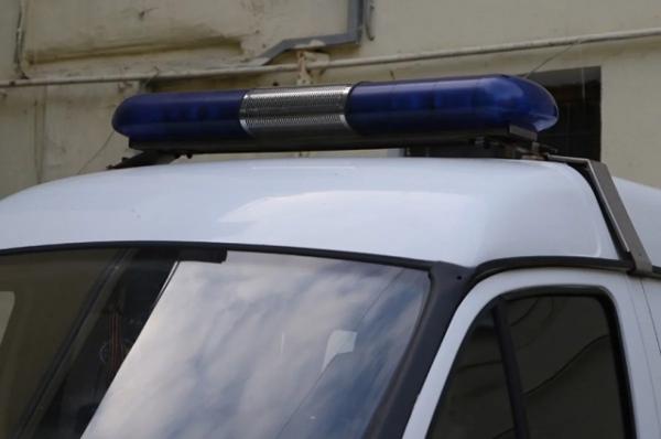 
        В Петрозаводске мужчину ранили ножом у здания суда    