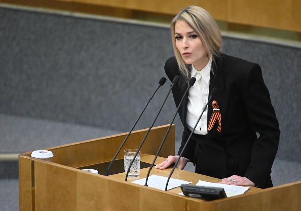 Лантратова призвала помочь детям и наказать виновных в обрушении балкона в школе