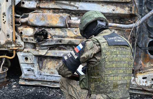 
                    Четыре ребенка пострадали при ударе ВСУ в Брянской области

        