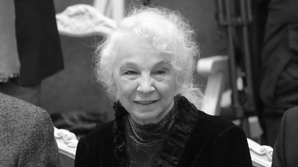 В Москве в возрасте 90 лет умерла Людмила Хворостовская
В Москве в возрасте 90 лет умерла Людмила Хворостовская