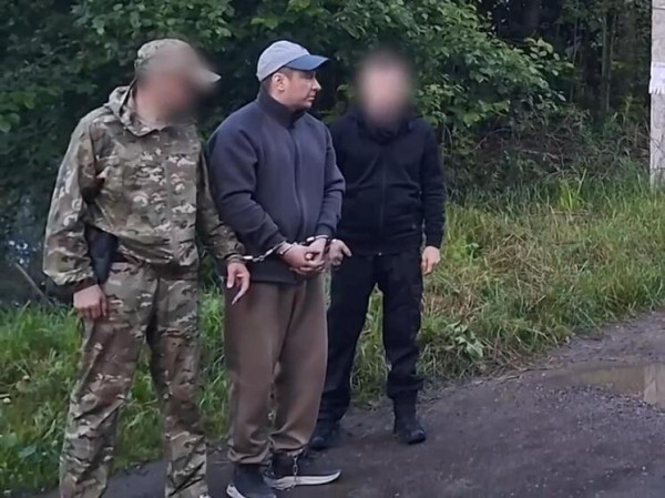 Убийца 12-летней девочки Федор М. годами насиловал свою малолетнюю родственницу Убийца 12-летней девочки Федор М. годами насиловал свою малолетнюю родственницу