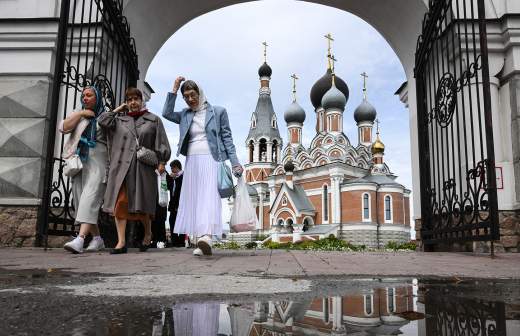 
                    Тихвинская икона будет находиться в Москве и Подмосковье до 27 сентября

        