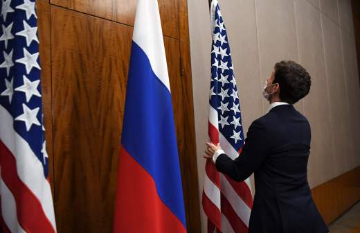 
                    Рябков не исключил проведение трехстороннего саммита лидеров России, США и Китая

        