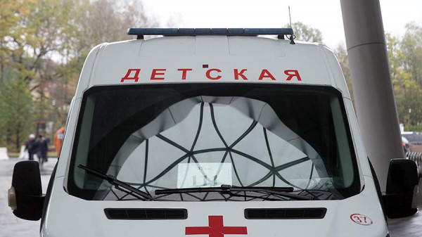 Во Владивостоке футбольные ворота придавили 10-летнего мальчика
Во Владивостоке футбольные ворота придавили 10-летнего мальчика